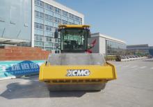 Cilindri compactori cu un singur tambur XCMG XS135 