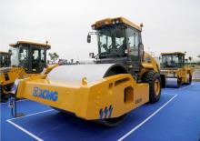 Cilindri compactori cu un singur tambur XCMG XS395 