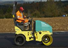 Cilindri compactori în tandem Ammann ARX 16 K