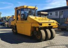 Cilindri compactori pe pneuri Caterpillar PS 300