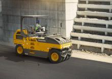Cilindri compactori pe pneuri Volvo PT220 
