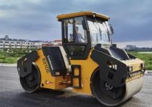 Cilindri vibratori în tandem Liugong 6210E