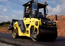 Cilindri vibratori în tandem Bomag BW 151 AD-5