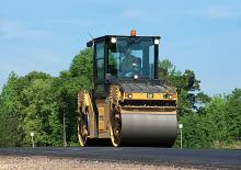 Cilindri vibratori în tandem Caterpillar CB44B