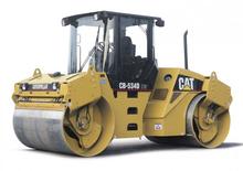 Cilindri vibratori în tandem Caterpillar CB534D XW