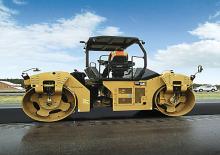 Cilindri vibratori în tandem Caterpillar CB68B