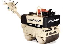 Cilindri vibratori în tandem Doosan DX-700-E