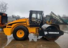 Cilindri vibratori în tandem JCB-Vibromax W 152 *
