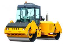 Cilindri vibratori în tandem XCMG XD121E