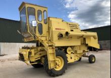 Combine agricole New Holland 1530