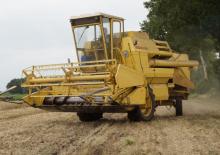 Combine agricole New Holland 1540