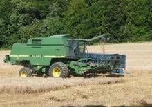 Combine agricole John Deere 2056