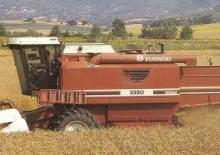Combine agricole Fiatagri 3550