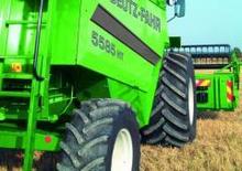 Combine agricole DEUTZ-FAHR 5565 H