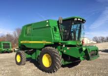 Combine agricole John Deere 9560 i HM WTS