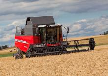 Combine agricole Massey Ferguson Activa 7345S
