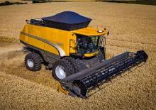 Combine agricole Bare port-cuțit Valtra 600F