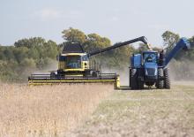 Combine agricole Bare port-cuțit New Holland 720CG 17FT