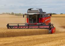 Combine agricole Massey Ferguson Beta 7360