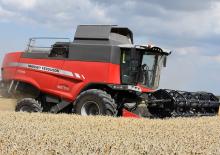 Combine agricole Massey Ferguson Beta 7370 PL