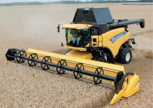 Combine agricole New Holland CR 8070 SCR