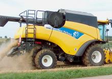 Combine agricole New Holland CR 960