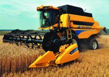 Combine agricole New Holland CSX 7050