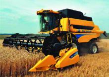 Combine agricole New Holland CSX 7080
