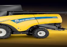 Combine agricole New Holland CX 8090 Raupe