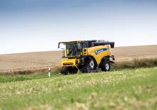 Combine agricole New Holland CX8.70 