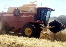 Combine agricole New Holland L 625