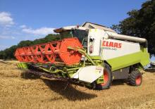 Combine agricole Claas Lexion 440