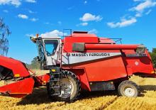 Combine agricole Massey Ferguson MF 7238