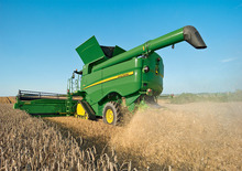 Combine agricole John Deere S 670