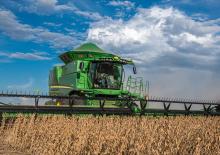 Combine agricole John Deere S770