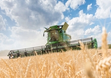 Combine agricole John Deere S780 HM 
