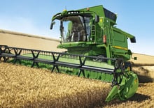 Combine agricole John Deere T 670 i HM