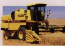 Combine agricole Ford-NH TC 52