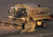 Combine agricole Ford-NH TF 78