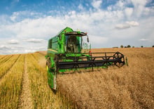 Combine agricole John Deere W 650 LL