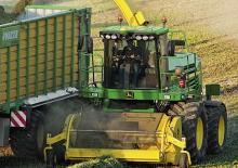 Combine de recoltat furaje 2-WD John Deere 7450