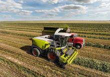 Combine de recoltat furaje 4-WD Claas Jaguar 870