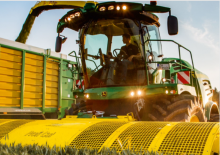 Combine de recoltat furaje 4-WD John Deere 8300