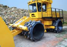 Compactoare de deșeuri RHINO RSC223