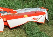 Cositori cu discuri atașate pe spate, cu tambur de condiționare Kuhn FC 243 R-GII