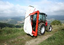 Cositori cu discuri atașate pe spate, fără tambur de condiționare Kuhn GMD 55 Select