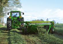 Cositori tractate cu discuri, cu tambur de condiționare John Deere 1365