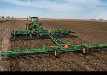 Cultivatoare John Deere 200