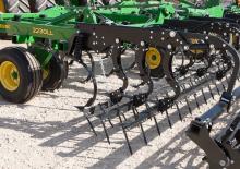 Cultivatoare John Deere 2230LL