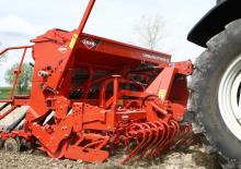 Cultivatoare Kuhn CD 400 3R